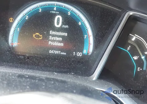 2017 Honda Civic Ex z USA, uszkodzony, nr VIN 19XFC2F76HE214852